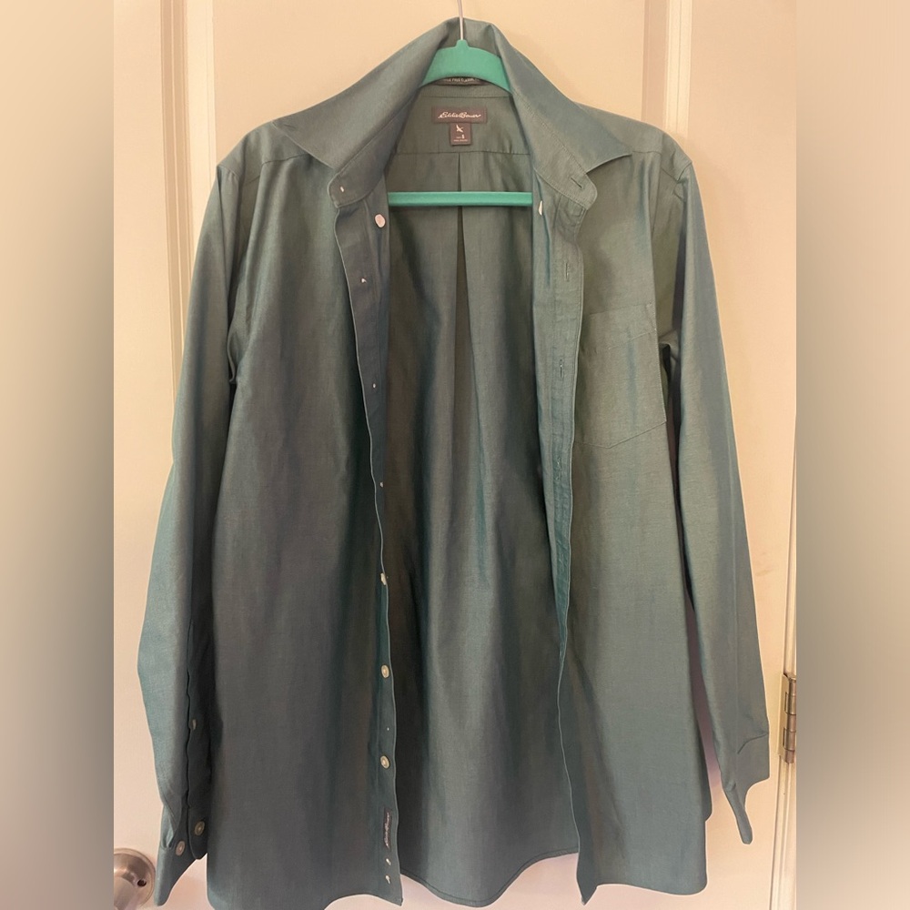 Green-gray Eddie Bauer Men’s Button Down
